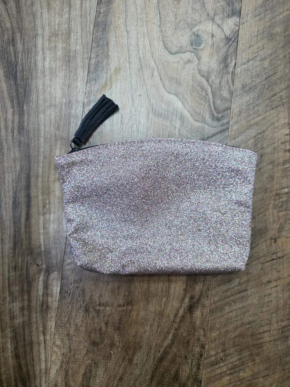 🌸 2 ipsy Bags! Lilac Floral Wristlet & Pink Glitter Pouch
